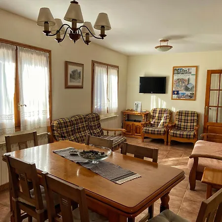 Casa Torellola Cardet Room photo